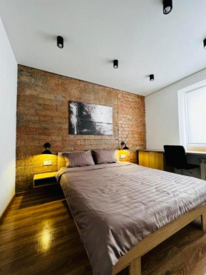 Brick Apart Melnyka10